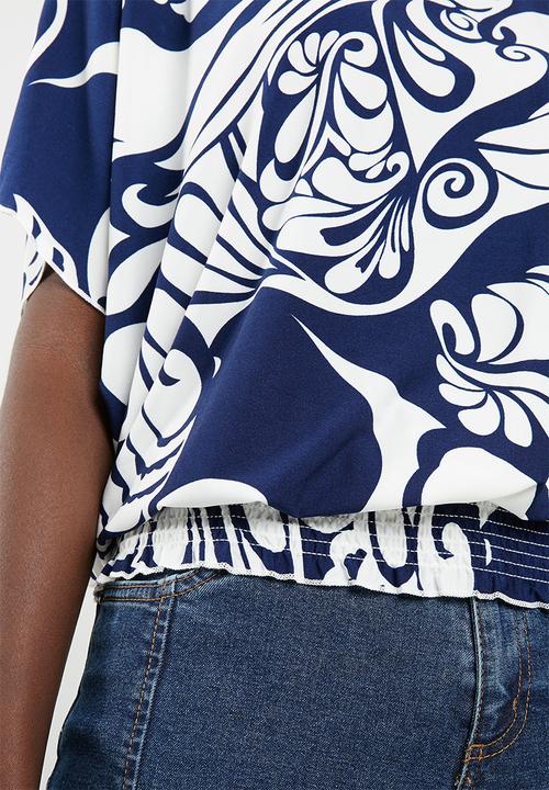 Revenge - Boat neck swirl print blouse - navy & white