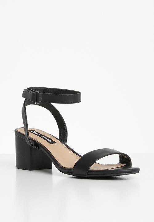 Cherry Collection - Ohio ankle strap heels - black