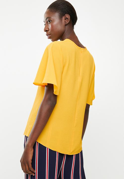 edit - Flutter sleeve blouse - yellow
