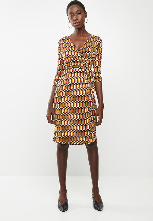 edit - 3/4 sleeve wrap dress  - multi
