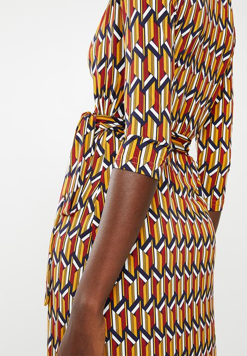 edit - 3/4 sleeve wrap dress  - multi