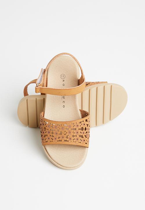 Rock & Co. - Bannon sandals - tan