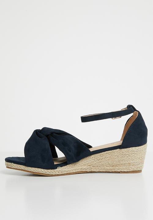 STYLE REPUBLIC - Knotted detail wedges - navy