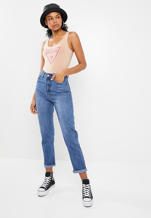 GUESS - Guess racer-back tank top - peach 