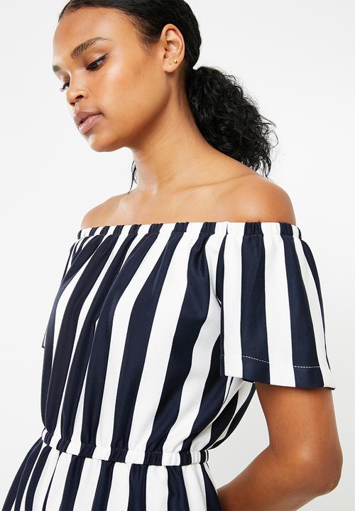Superbalist - Stripe off the shoulder playsuit - white & navy