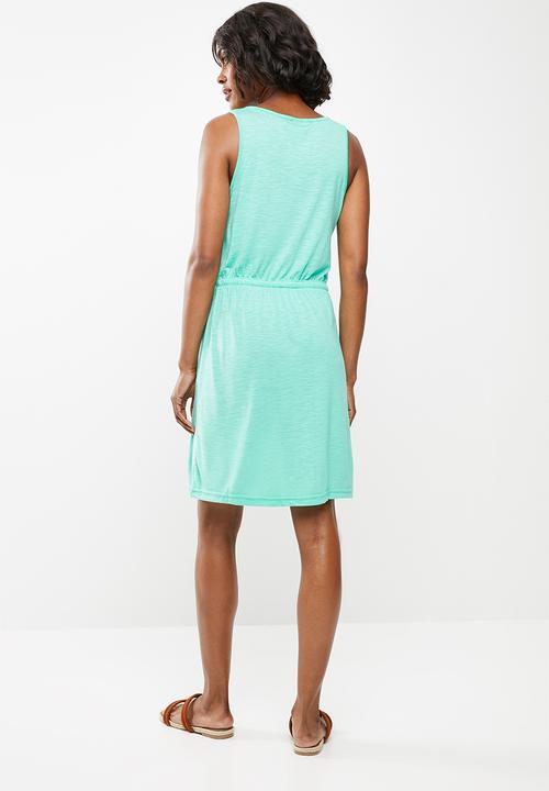 edit - Sleeveless day dress - green