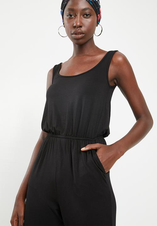 c(inch) - Easy fitting jumpsuit - black