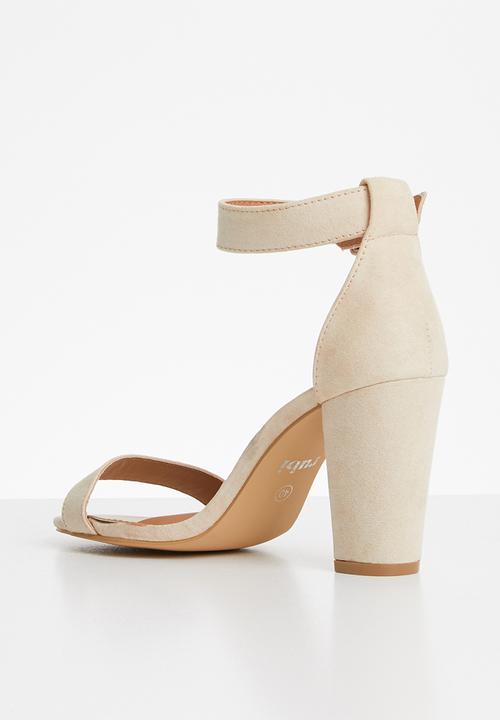 Cotton On - San sebastian heel - neutral