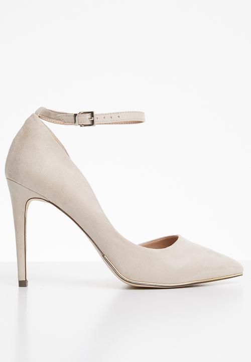 Neutral Call It Spring Heels 