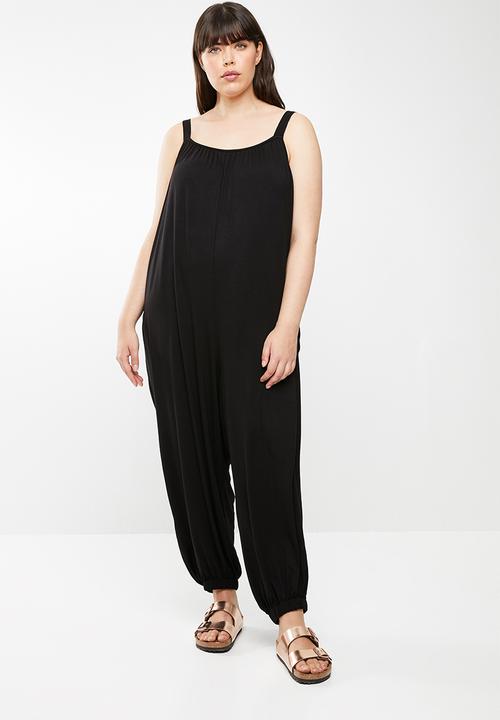 STYLE REPUBLIC PLUS - Easy jumpsuit with pockets - black
