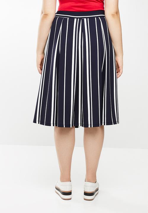 STYLE REPUBLIC PLUS - Fit and flare skirt - navy & white