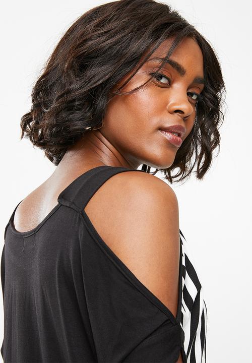edit - Stripe cold shoulder top  - black & white