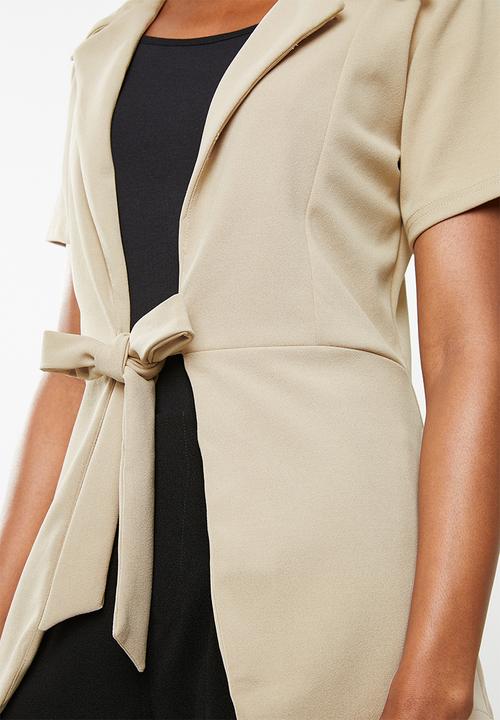 edit - Short sleeve blazer - neutral