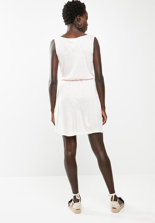 edit - Sleeveless day dress - pink