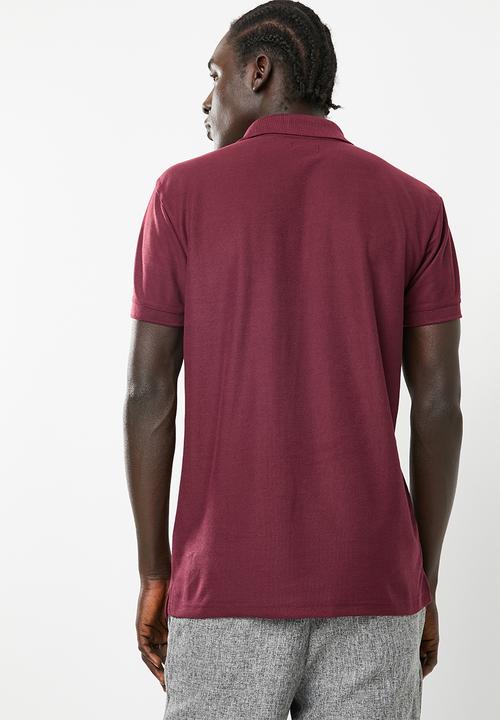 STYLE REPUBLIC - VIP Golfer short sleeve tee - maroon