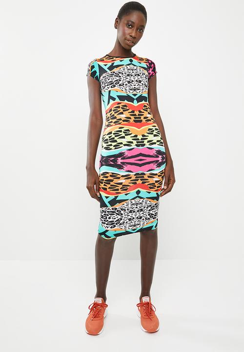 c(inch) - Basic fitted bodycon dress - multi