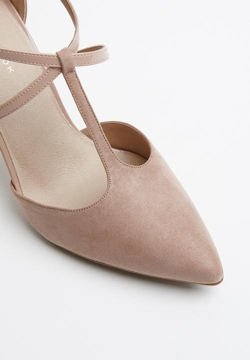 New Look - CF - shamp - neutral