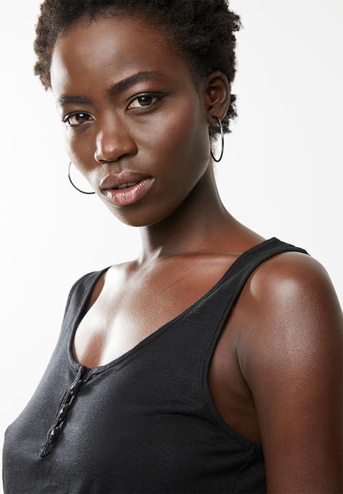 edit - Sleeveless day dress - black