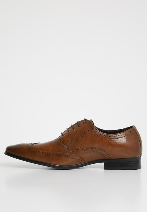 Superbalist - Gregory brogue - tan