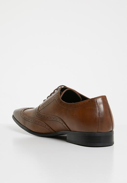 Superbalist - Gregory brogue - tan