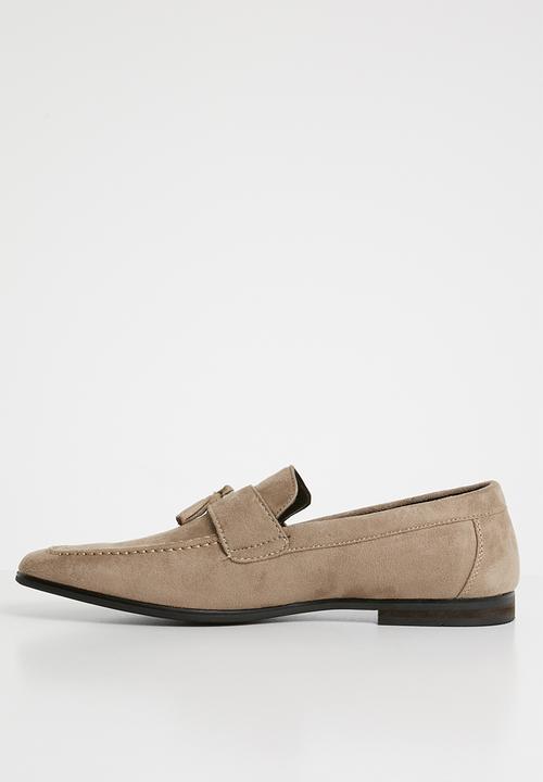 Superbalist - Tassel detail loafer - neutral