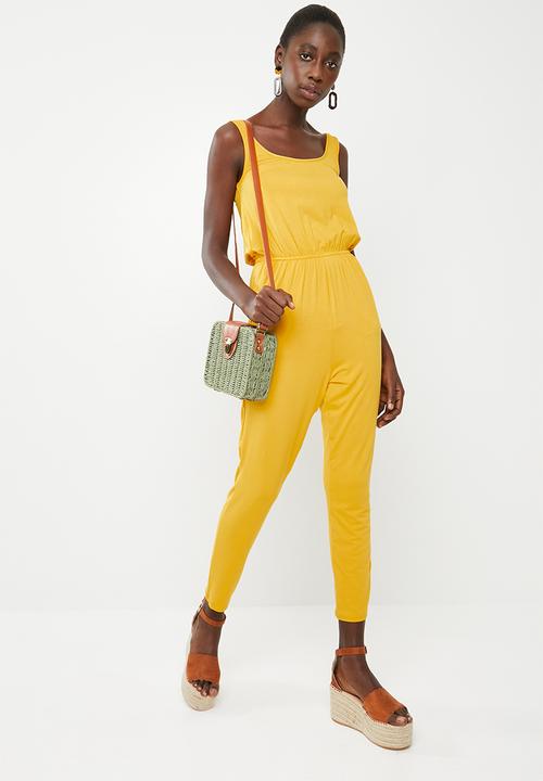 c(inch) - Easy fitting jumpsuit - yellow