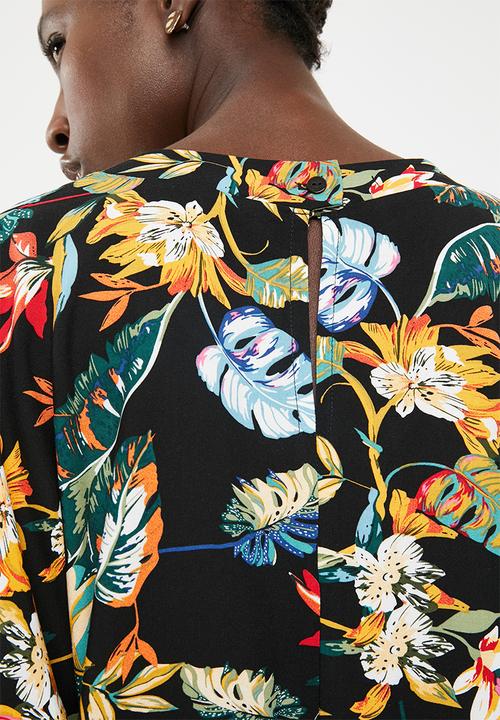 Superbalist - V-neck blouse - black floral