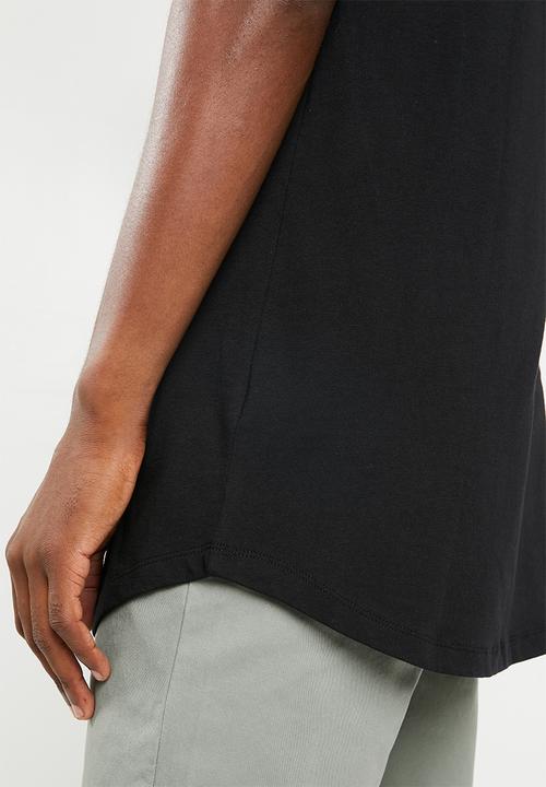 Superbalist - Curved hem longline tee - black