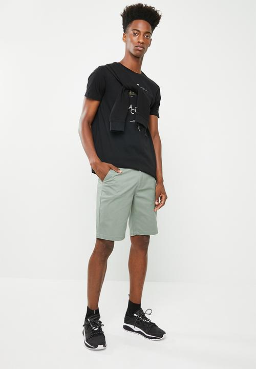 Superbalist - Slim chino shorts - green