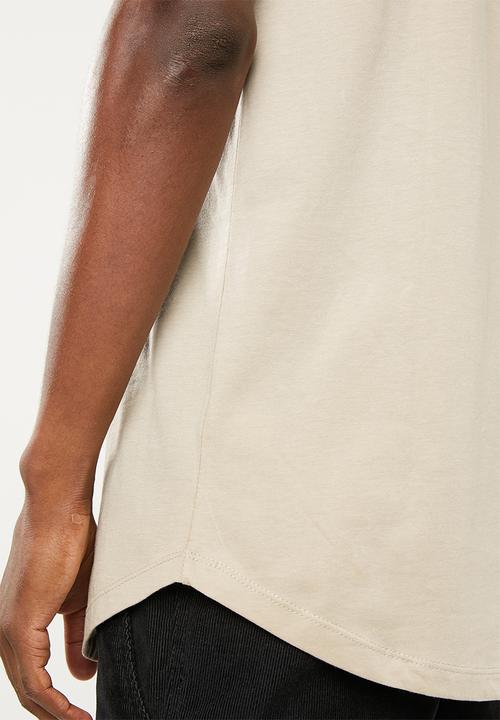 Superbalist - Curved hem printed longline tee - beige