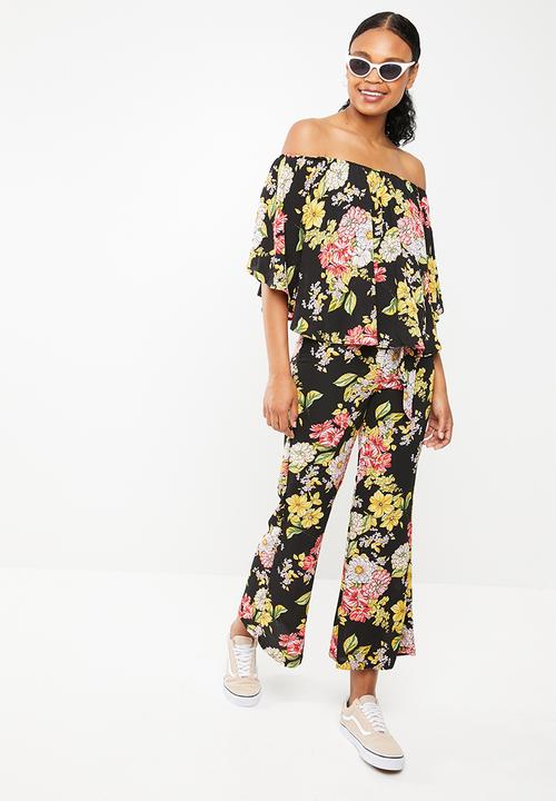 STYLE REPUBLIC - Satin bardot blouse - black
