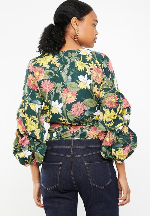 STYLE REPUBLIC - Romantic volume wrap blouse - green