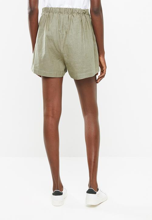 Superbalist - Short with tie - green