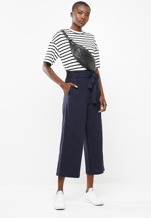 Superbalist - Linen tie front culotte - navy