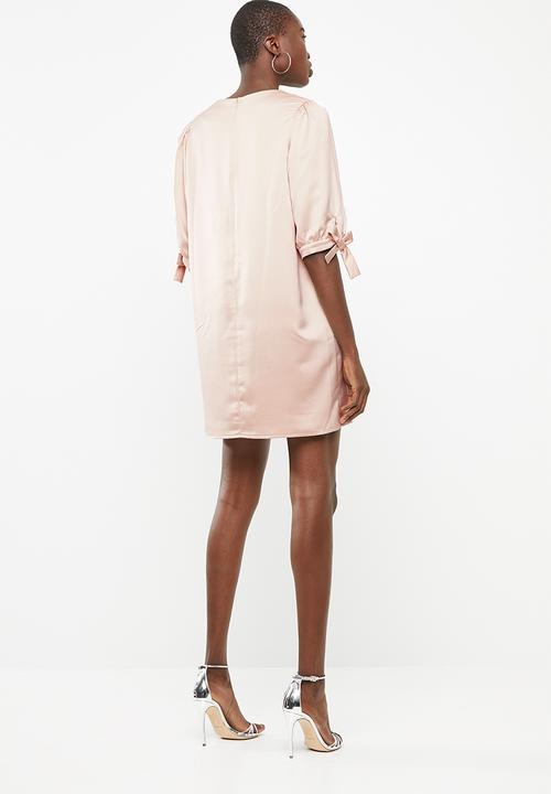 Superbalist - Puff sleeve detail dress - beige 