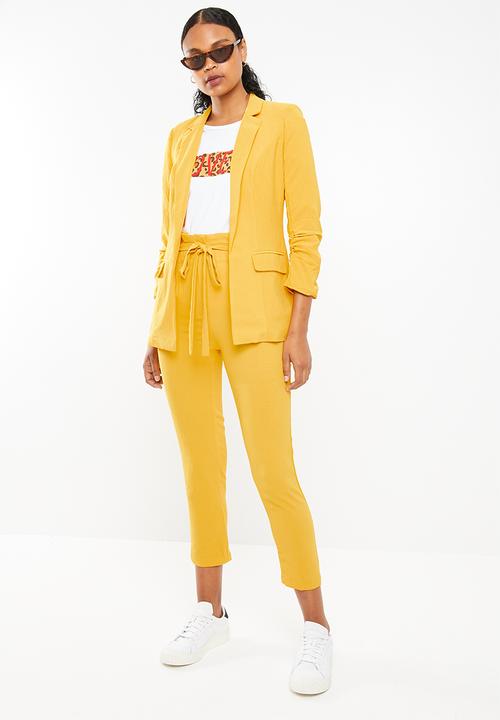 STYLE REPUBLIC - Ruched sleeve soft blazer - yellow