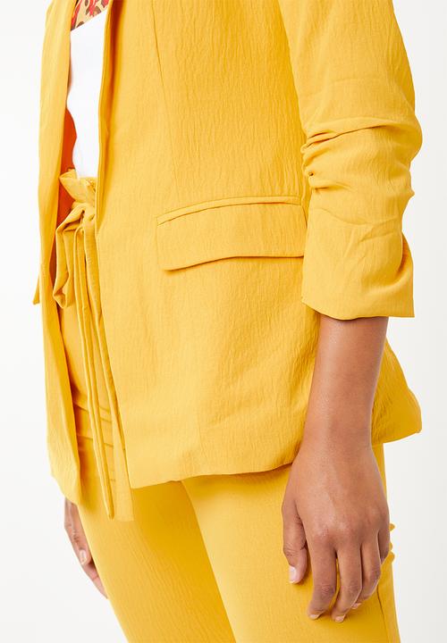 STYLE REPUBLIC - Ruched sleeve soft blazer - yellow