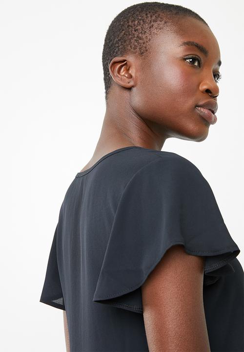 Superbalist - Flutter sleeve blouse - black