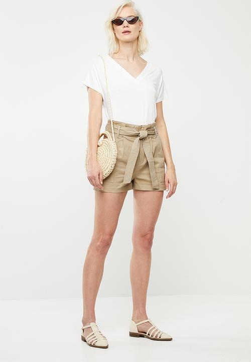Superbalist - Slub tee with v-neck - white