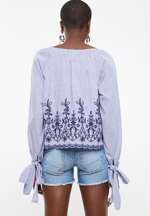 STYLE REPUBLIC - Tie sleeve embroided blouse - blue