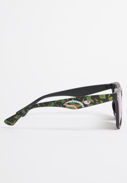 Pop Candy - Printed wayfarer sunglasses - khaki green