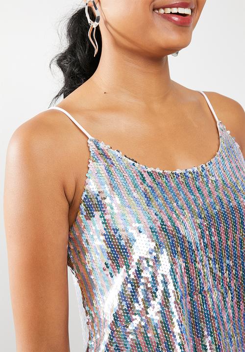 New Look - Go light rainbow sequin cami - silver