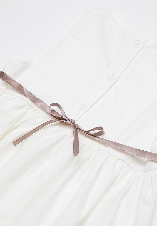 Pop Candy - Printed flower dress - white
