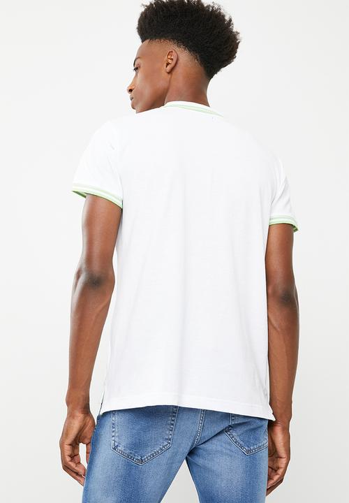 Brave Soul - Sovie golfer - white & green