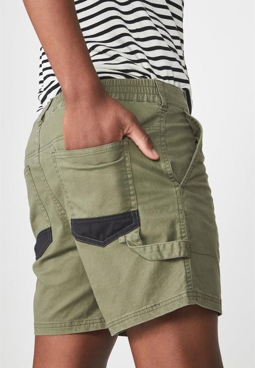 Cotton On - Worker short - khaki