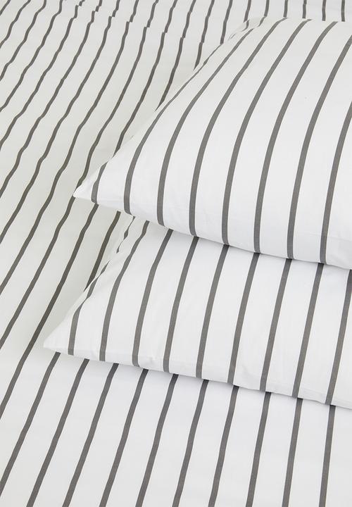 Sixth Floor - Azure stripe printed duvet set - grey