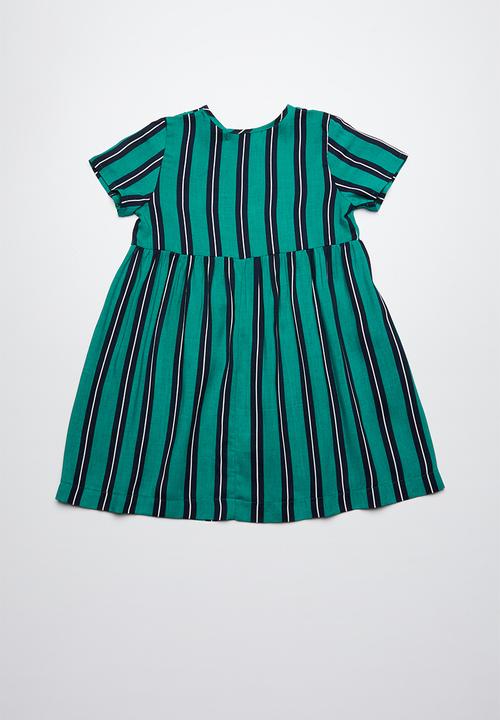 Superbalist - Smocked button through dress - green 