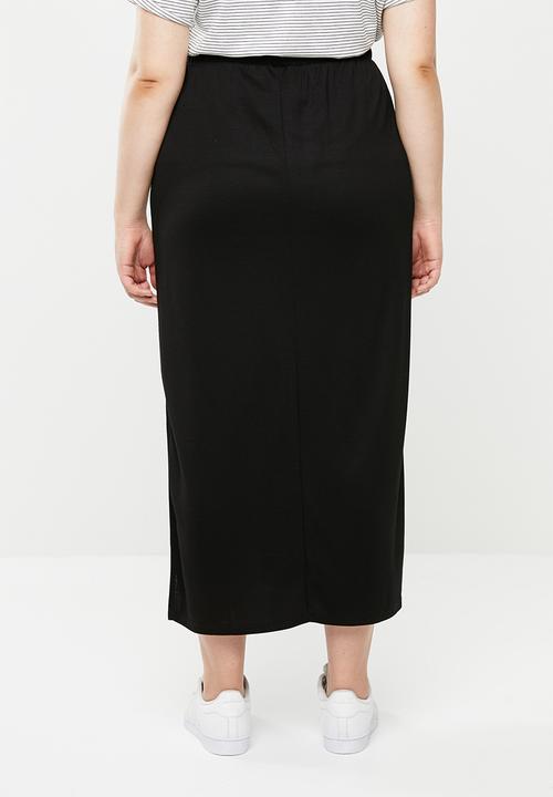 edit Plus - Maxi skirt with side slits - black
