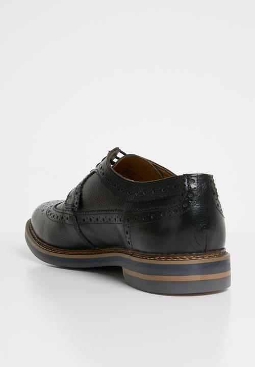 Base London - Turner leather brogue - black