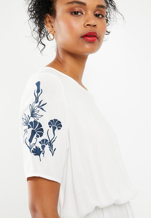 Jacqueline de Yong - Skild embroidered dress - white